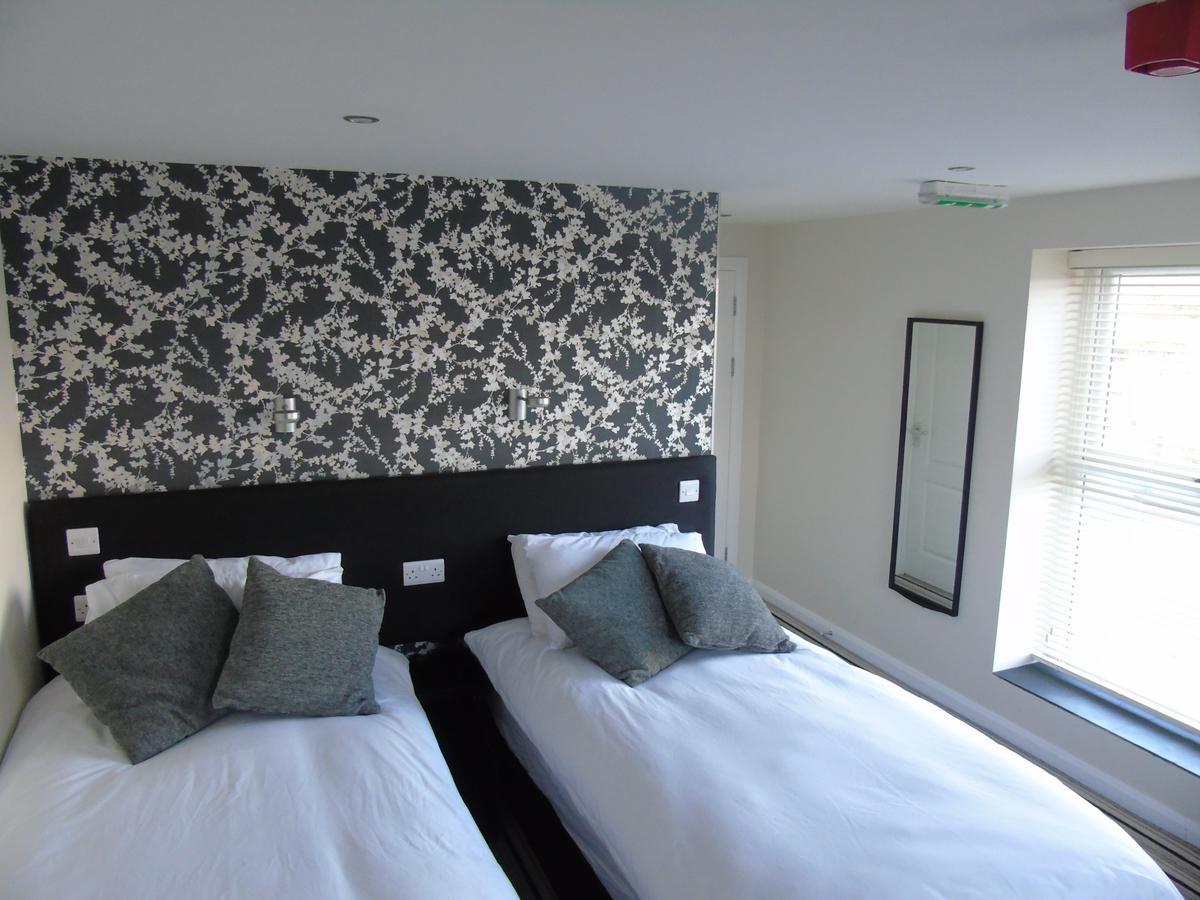 Kings Head Inn *